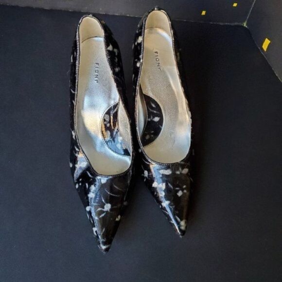 Fioni Shimmer Black and silver shoes - Picture 8 of 8